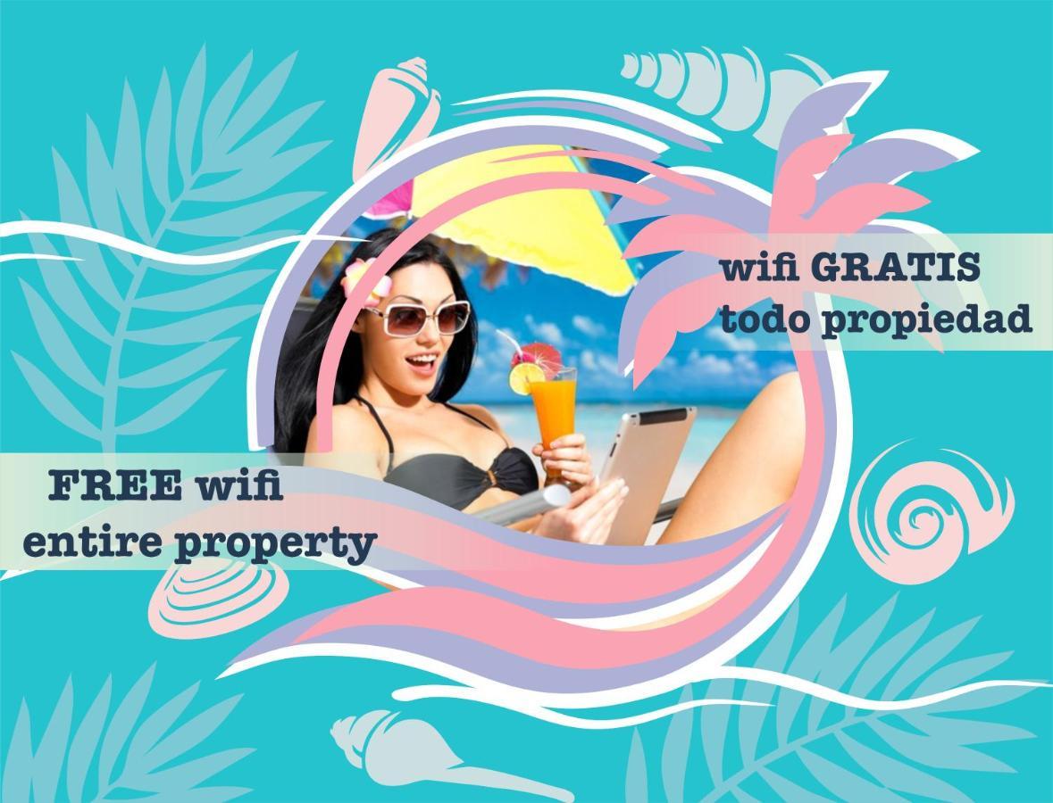 بونتا كانا Premium Suites With Rooftop Pool And Beach Access المظهر الخارجي الصورة